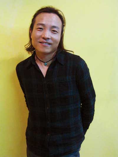 视频:《每一刻都是崭新的》许巍新专辑独家访谈
