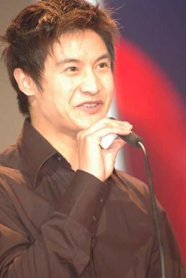 ͼģ2004MTVʢ佱ǹ(39)