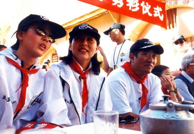 资料图片:柯受良1997年成功飞越黄河(10)