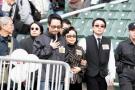组图：黄霑追思会举行亲朋好友送才子最后一程