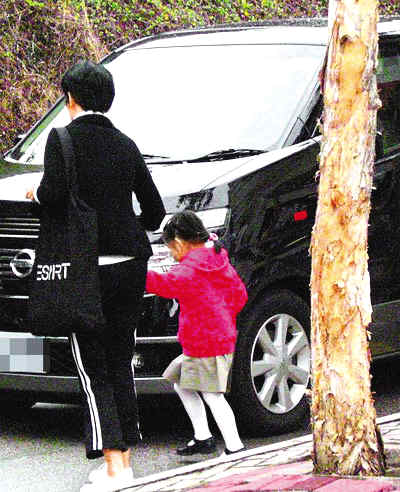 林青霞搬回邢家大宅住夫妇关系打破僵局(附图)
