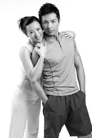 翁虹携老公否认未婚先孕相恋于舞林大会(图)