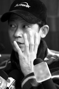 《龙虎人生》剧组就“王志文打人”发表声明