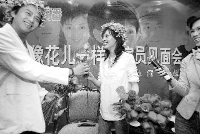 经纪人承认邓超孙俪相恋否认两人借机炒作(图)