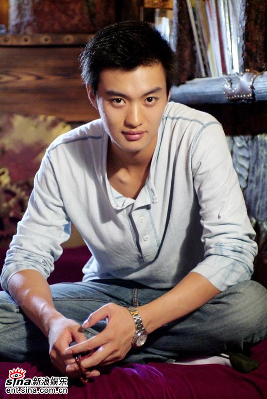 岩男郎周一围：极端完美主义的处女座男生(图)