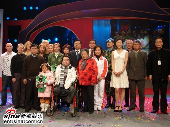 韩雪获“苏州骄傲”2006年十大新闻人物”(图)