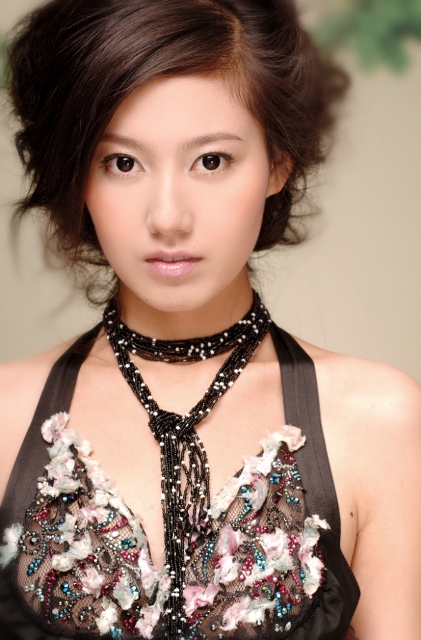 内地大眼美女排行赵薇李冰冰高圆圆高露(组图)