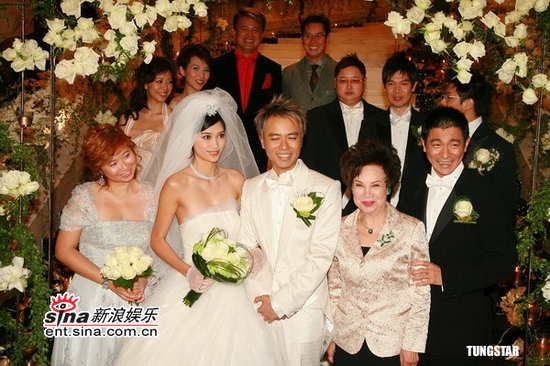  the wedding dinner was held at Tsim Sha Tsui's InterContinental Hotel