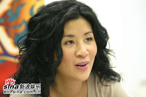 图文：吴君如做客新浪-自称“好女孩”的吴君如