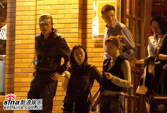 图文：柯蓝与耿乐秘密同居--同行还有许多友人