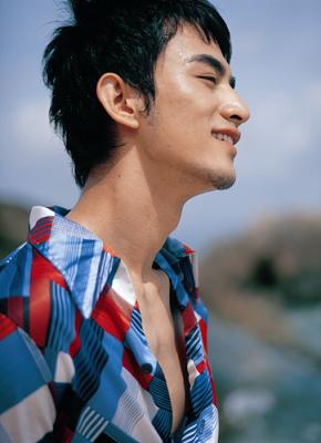 http://image2.sina.com.cn/ent/upload/24/6752/20060721/52/10531/10548.jpg