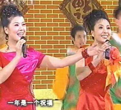 图文:2003年春节联欢晚会隆重登场-开场歌舞