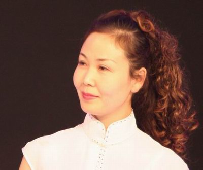 舞蹈《千手观音》主创人员21日作客新浪聊天
