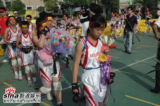 资料图片:武汉实验外国语学校小学部比赛瞬间