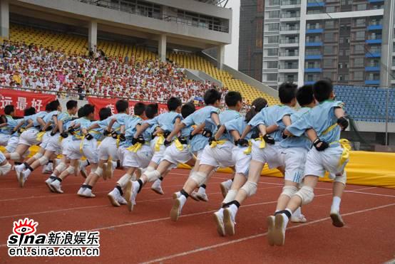 资料图片:《小学31》武汉市钟家村小学冲刺瞬间疾风班主任学期总结图片