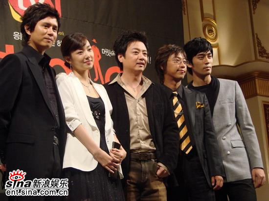 组图：韩剧《Hyaens》发布会金敏钟吴满锡主演