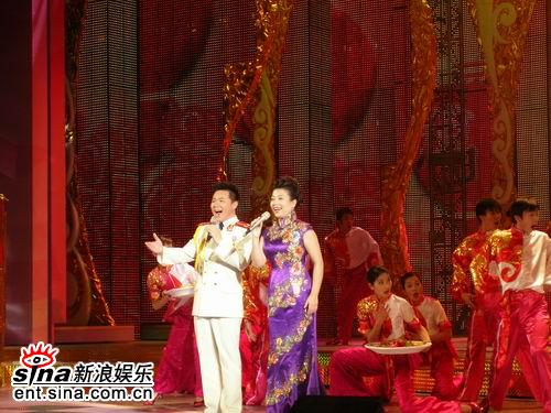 赵季平廖勇王宏伟联手春晚歌曲《年夜饭》(图