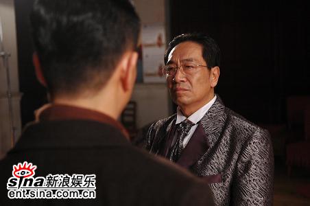 《保密局的枪声》王奎荣演地下党面临两难考验