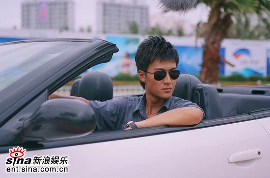 超女张含韵《浪击天涯》暗恋神秘男孩戚迹(图)