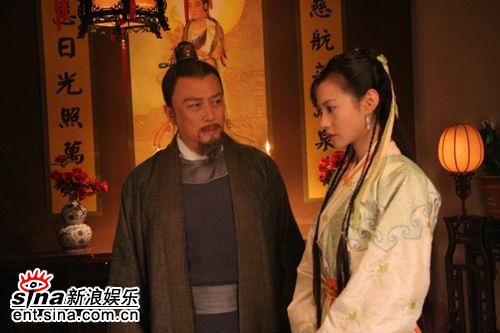 杨雪唐国强谈起“忘年恋”：年龄不是障碍(图)