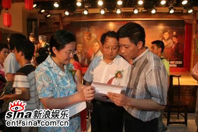 《大祠堂》别样开场赵鸿飞林心如上演不了情