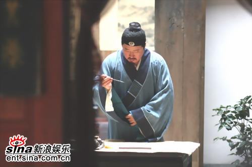 组图：赵亮突破自我转行《大祠堂》中笔走龙蛇