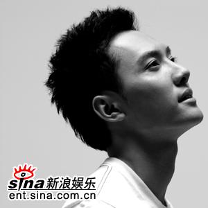 新生代帅气小生冯绍峰做客《心动吧》(组图)