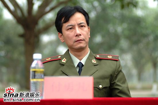 图文:《热带风暴》海南行--主演付勇凡