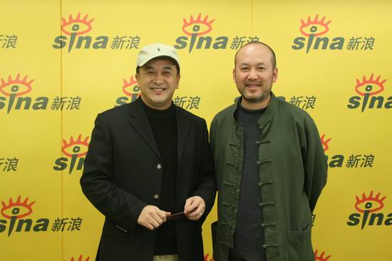 图文：黄宏郭达做客新浪--两位笑星合影