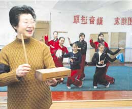 生前好友筱俊亭：至今不知“花”落去(组图)