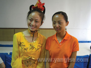 千手观音南京面试盐城聋哑女组图
