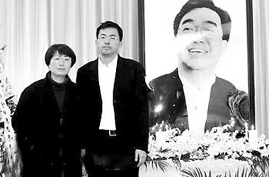 陈逸飞遗产案追踪:长子陈凛将应诉 要依法处理(图)
