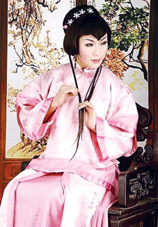 陈凯歌约见"反串美女"