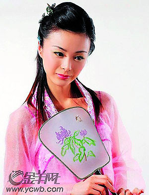 上图:程媛媛 上图:龚洁 上图:李欣汝 上图:殷叶子图片