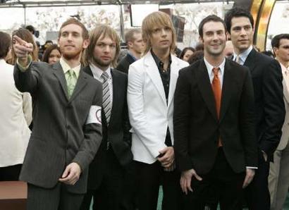 ͼ:Maroon5ϵִ佱ֳ