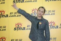 与非门乐队作客新浪聊新专辑现场实录(3)