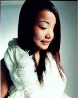 16岁日本歌手林明日香亮相上海嗓音纯熟惹冲