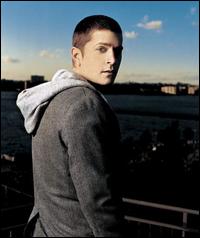 ϣҡRobThomas