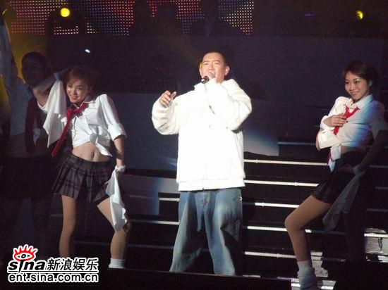 图文：黎明上海开唱--黎明好友杜汶泽任嘉宾