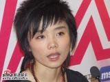 图文：超级女声总决赛6进5 许飞谈淘汰表情无奈