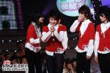 图文：超女总决赛5进4--厉娜再次感谢雪梨的支持