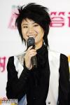图文：超女总决赛落幕举办庆功宴 冠军尚雯婕