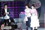 图文：2006超女总决赛--刘力扬谭维维心态平和