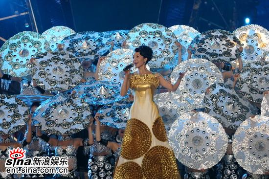 图文:南宁国际民歌节盛大开幕-银妆素裹