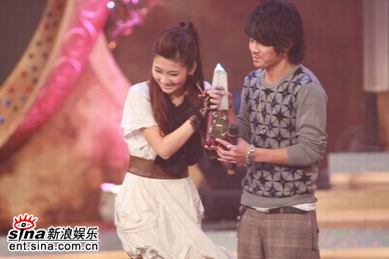 ͼģ2006TVB8佱-Selinaܸ佱