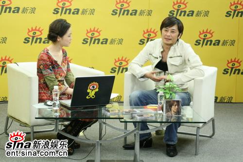 图文：王杰做客新浪聊新专辑-王杰做客新浪