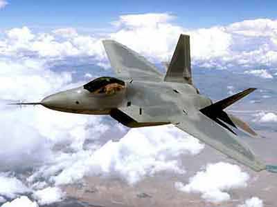 美国空军F/A-22战机接近批量生产月产将达3架