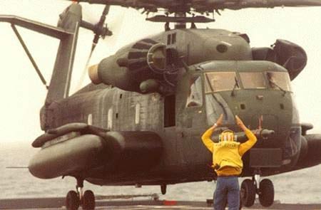 资料图片：CH-53海上种马重型运输直升机(7)