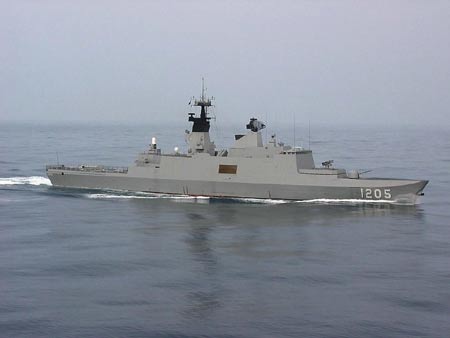 台海军康定级舰将部署垂直导弹发射系统(图)