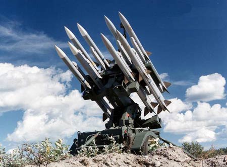 "霍克-阿姆拉姆"防空导弹        :美国雷神公司(raytheon  company